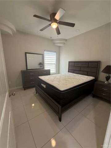 204 W Rutherford Avenue 4, Edinburg, TX 78541