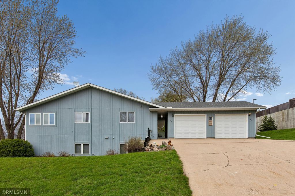 126 Floyd Street S 1, Cannon Falls, MN 55009 — photo 2