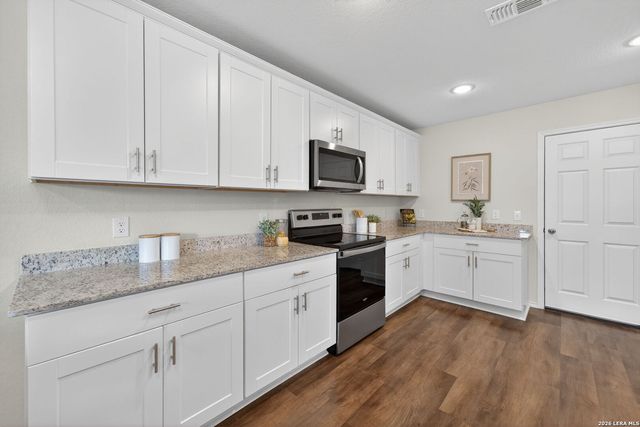 5031 Flight Sail, San Antonio, TX 78245