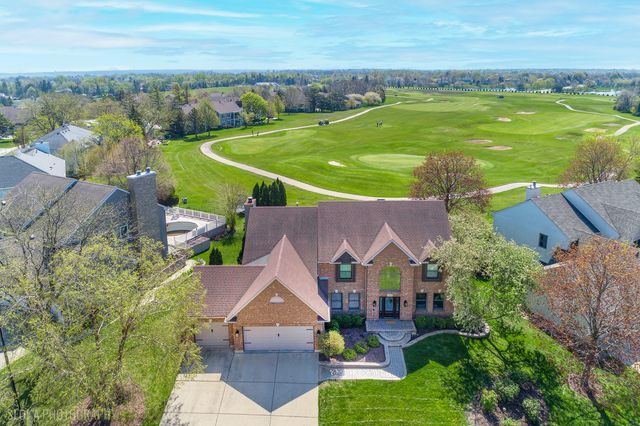 1713 Edgewood Drive, Algonquin, IL 60102