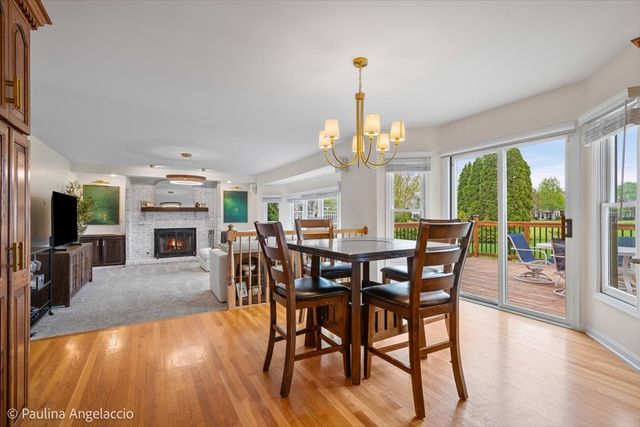 1713 Edgewood Drive, Algonquin, IL 60102