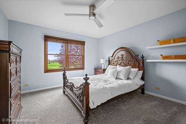 1713 Edgewood Drive, Algonquin, IL 60102