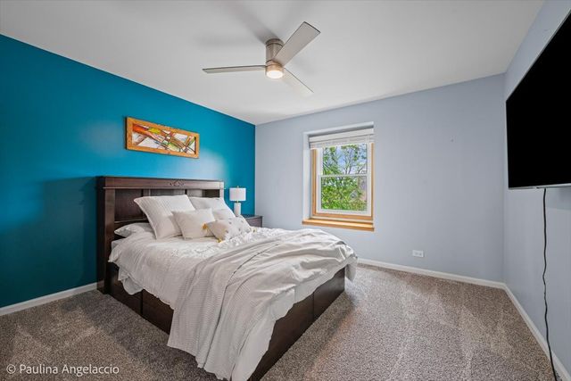 1713 Edgewood Drive, Algonquin, IL 60102