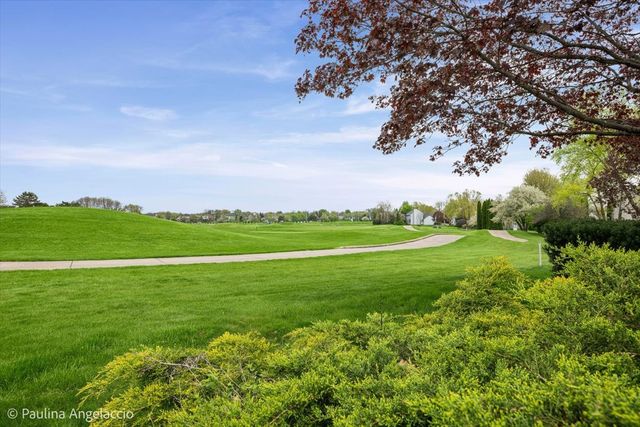 1713 Edgewood Drive, Algonquin, IL 60102
