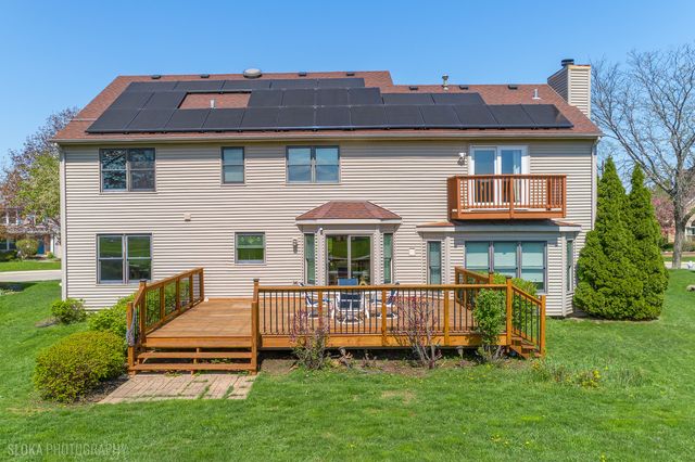 1713 Edgewood Drive, Algonquin, IL 60102