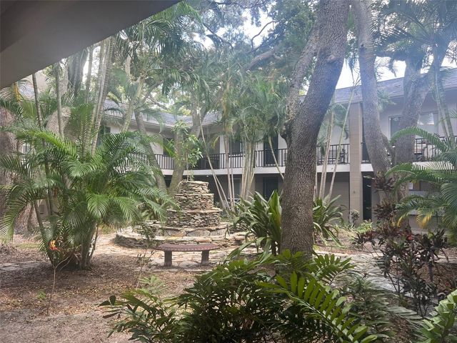 3914 W NEPTUNE STREET 11, Tampa, FL 33629