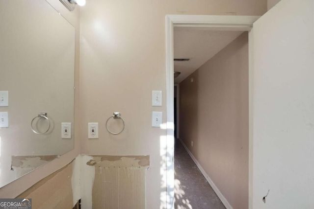 1001 Chapman Lane, Stone Mountain, GA 30088