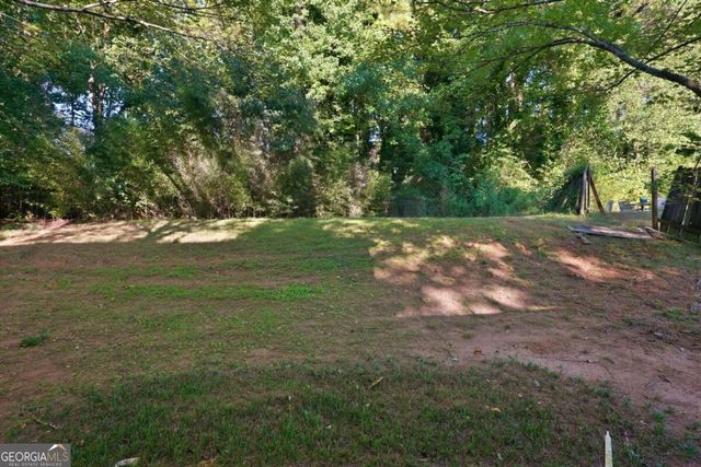 1001 Chapman Lane, Stone Mountain, GA 30088