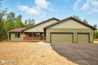380 E New Field Drive, Wasilla, AK 99654