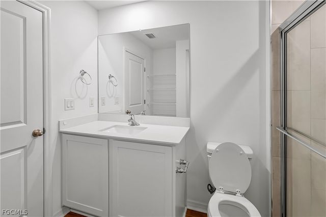 185 Yager CIR, Fort Myers, FL 33913