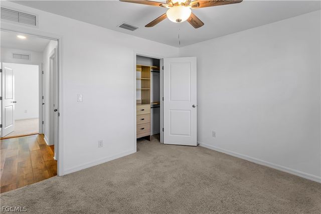 185 Yager CIR, Fort Myers, FL 33913