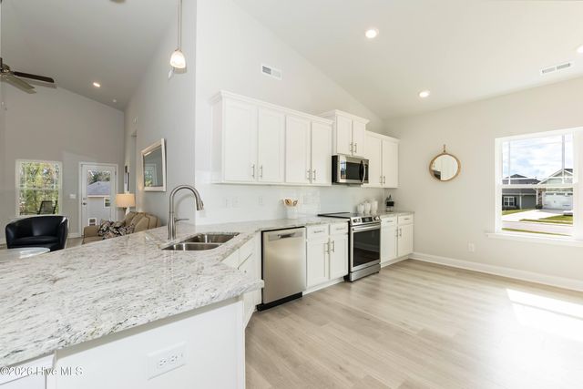 422 Whitetail Way, Tabor City, NC 28463