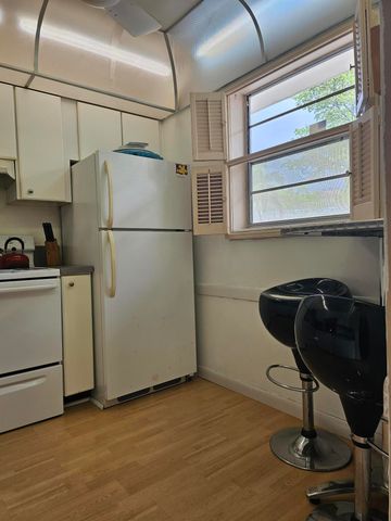 5100 NW 35th Street 104, Lauderdale Lakes, FL 33319