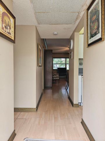 5100 NW 35th Street 104, Lauderdale Lakes, FL 33319