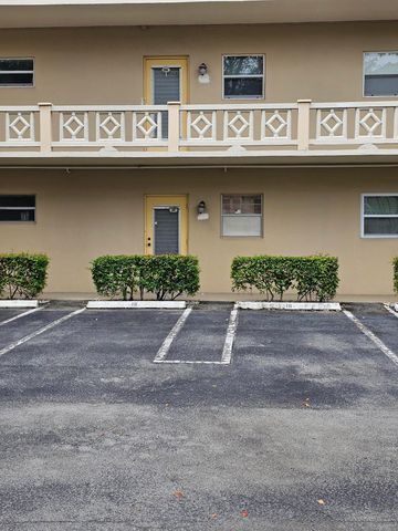 5100 NW 35th Street 104, Lauderdale Lakes, FL 33319