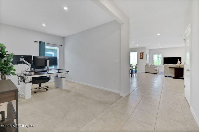 1064 VICTORIA HILLS Court, Jacksonville, FL 32221