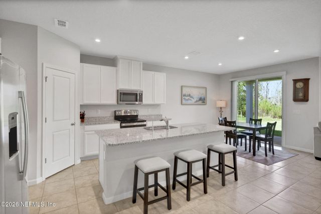 1064 VICTORIA HILLS Court, Jacksonville, FL 32221