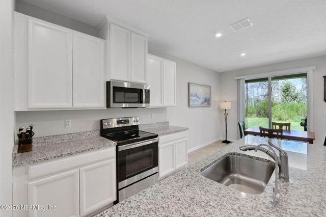 1064 VICTORIA HILLS Court, Jacksonville, FL 32221