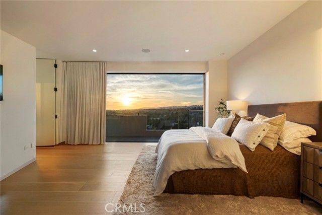 838 N Doheny Drive PH B, West Hollywood, CA 90069