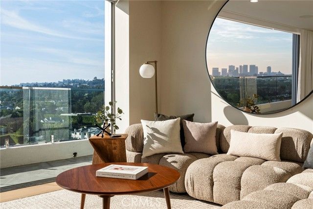 838 N Doheny Drive PH B, West Hollywood, CA 90069