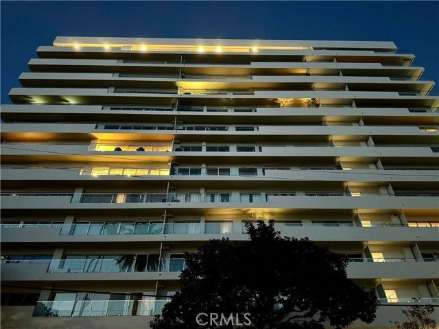 838 N Doheny Drive PH B, West Hollywood, CA 90069