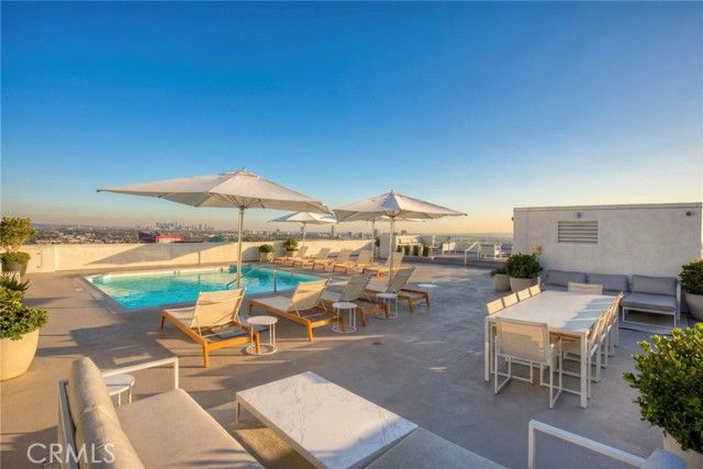 838 N Doheny Drive PH B, West Hollywood, CA 90069