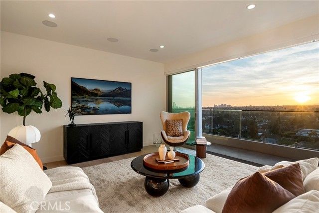 838 N Doheny Drive PH B, West Hollywood, CA 90069