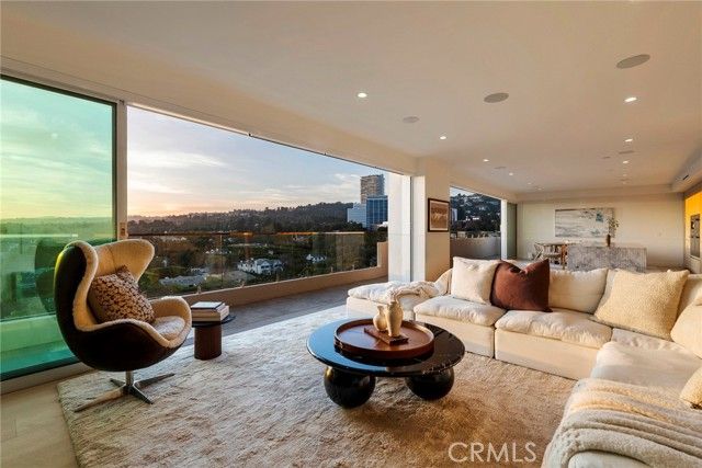 838 N Doheny Drive PH B, West Hollywood, CA 90069