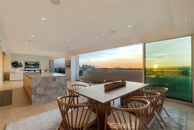 838 N Doheny Drive PH B, West Hollywood, CA 90069