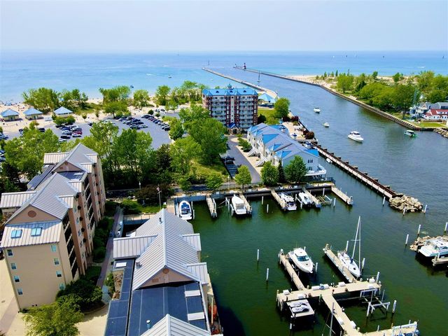 312 Water Street, Saint Joseph, MI 49085
