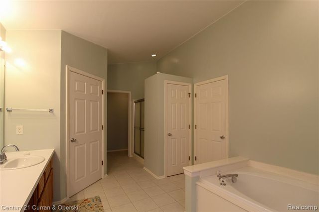 3571 Brooklyn Drive, Canton, MI 48188