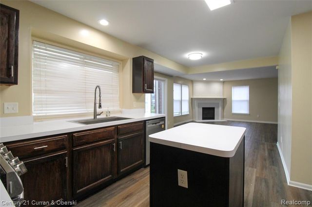 3571 Brooklyn Drive, Canton, MI 48188