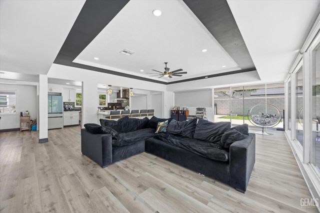 2308 Spruce Street, Bakersfield, CA 93301