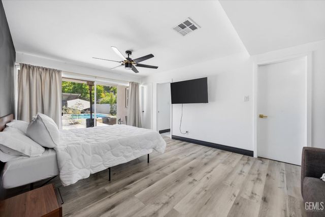 2308 Spruce Street, Bakersfield, CA 93301