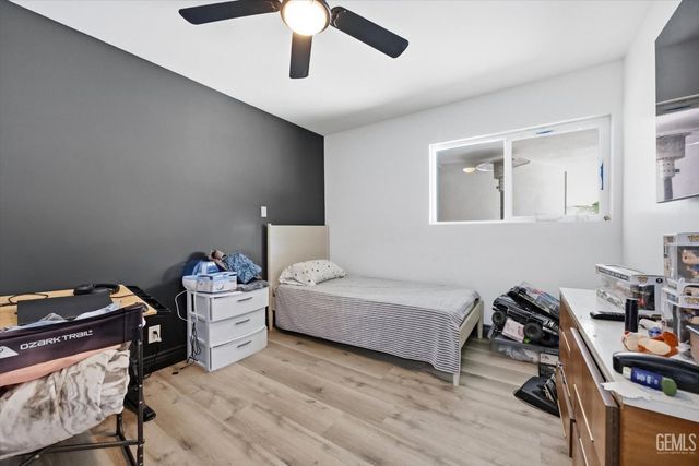 2308 Spruce Street, Bakersfield, CA 93301