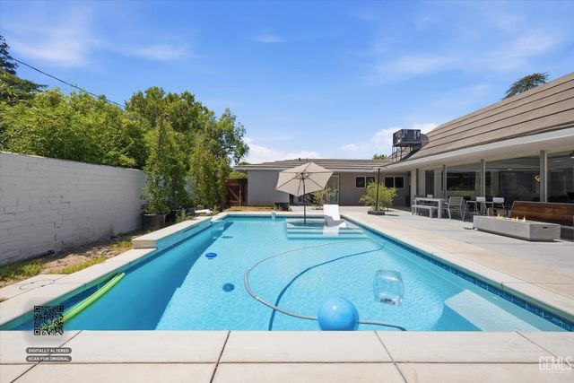 2308 Spruce Street, Bakersfield, CA 93301