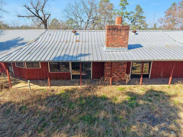 11340 Fm 315, Palestine, TX 75803