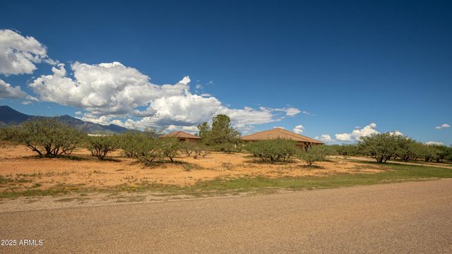 7072 S RIDLING Drive, Hereford, AZ 85615