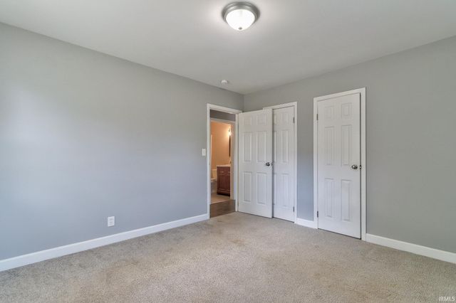 1713 S Walnut Lane, Evansville, IN 47714