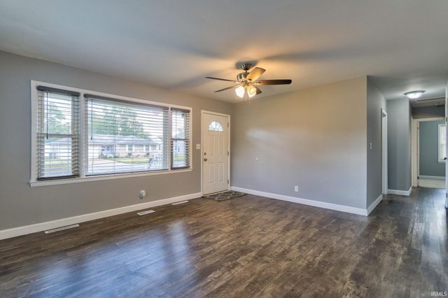 1713 S Walnut Lane, Evansville, IN 47714