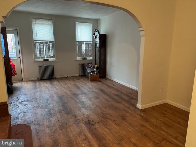 2982 SALMON ST, Philadelphia, PA 19134