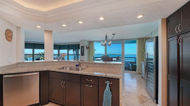 888 BLVD OF THE ARTS 505, Sarasota, FL 34236