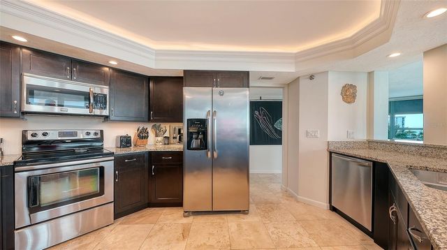 888 BLVD OF THE ARTS 505, Sarasota, FL 34236