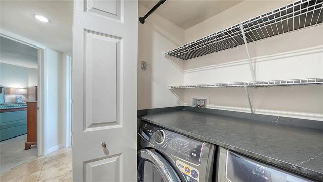 888 BLVD OF THE ARTS 505, Sarasota, FL 34236