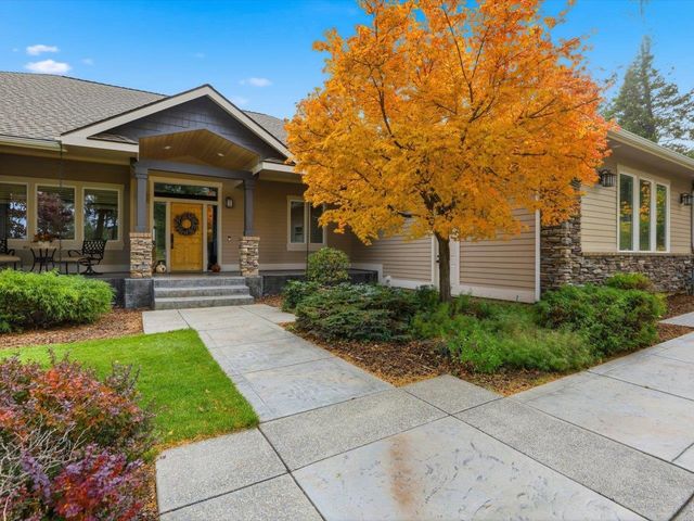 17118 N Logan Ln, Spokane, WA 99208