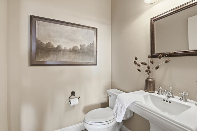 17118 N Logan Ln, Spokane, WA 99208