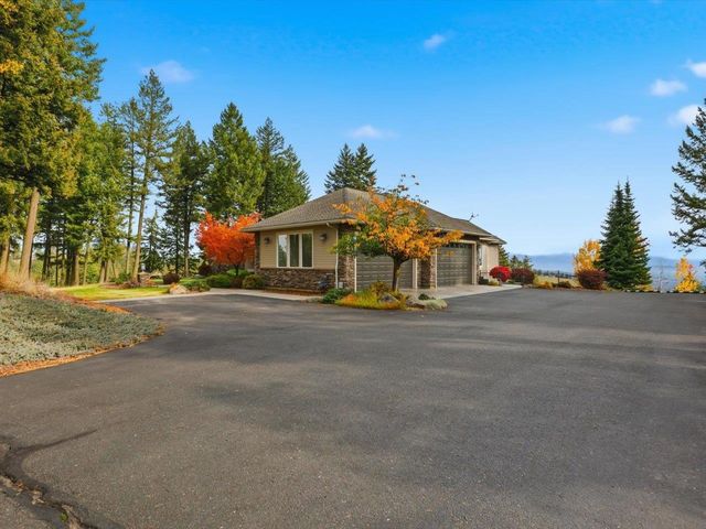 17118 N Logan Ln, Spokane, WA 99208