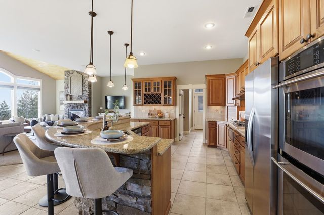 17118 N Logan Ln, Spokane, WA 99208