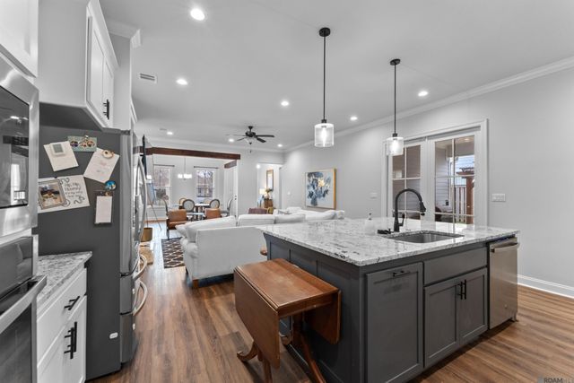 1248 Americana Blvd, Zachary, LA 70791