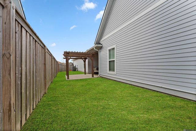 1248 Americana Blvd, Zachary, LA 70791